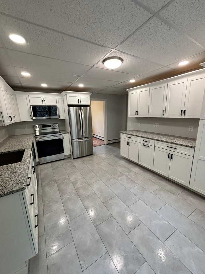 34 Williams St #FL1