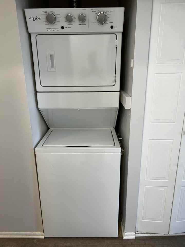 9841 Northeast Ave #18B - Photo 2 of 15