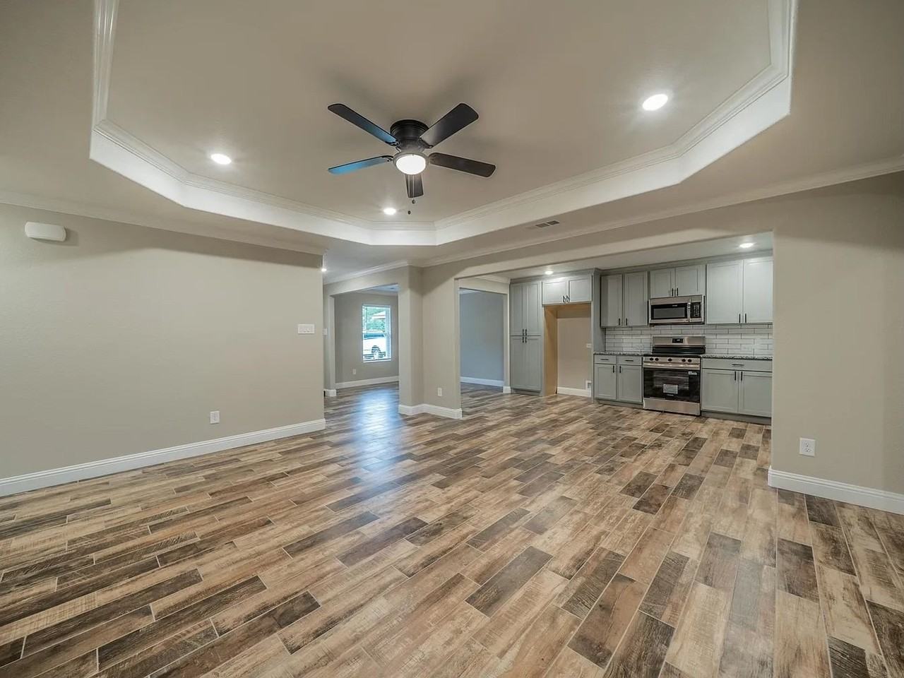 1813 Tompkins Dr - Photo 6 of 6