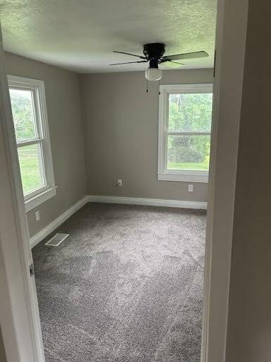2405 N River Blvd - Photo 3 of 10