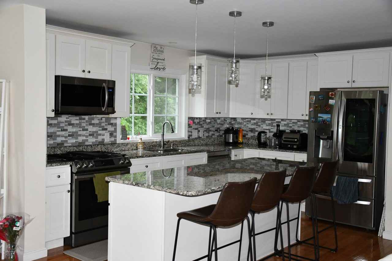 19 Littleton Rd - Photo 5 of 11