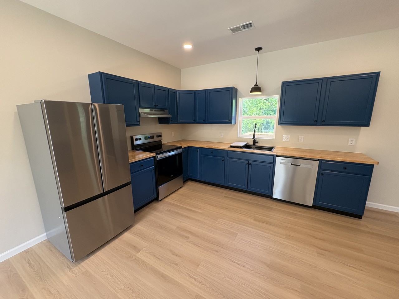 2632 Hydraulic Rd #NA - Photo 6 of 11