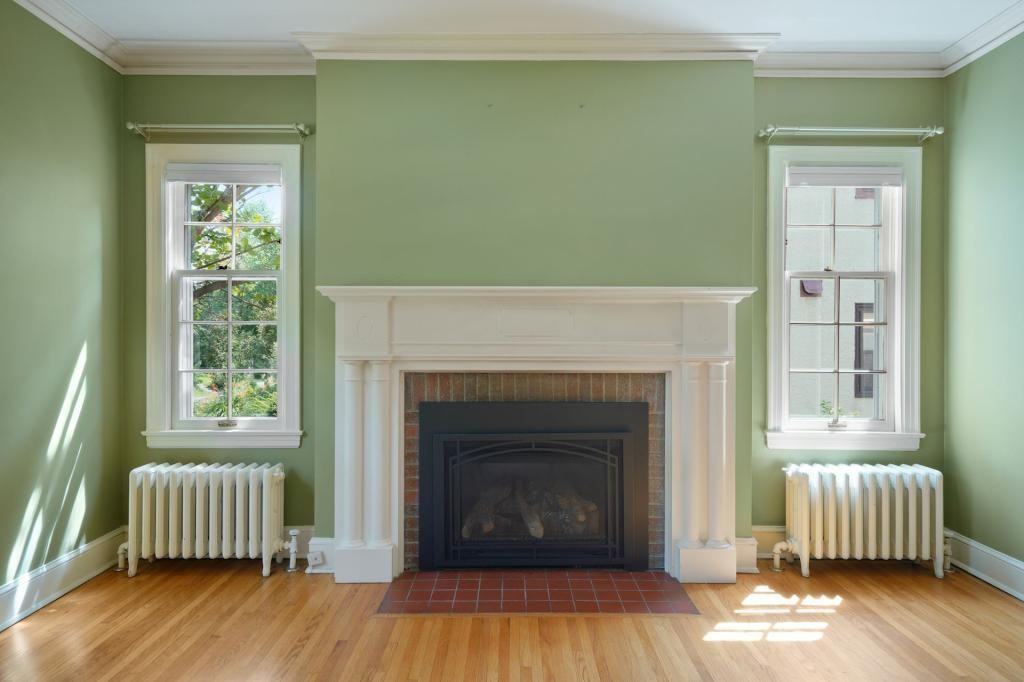3536 Irving Ave S - Photo 5 of 23
