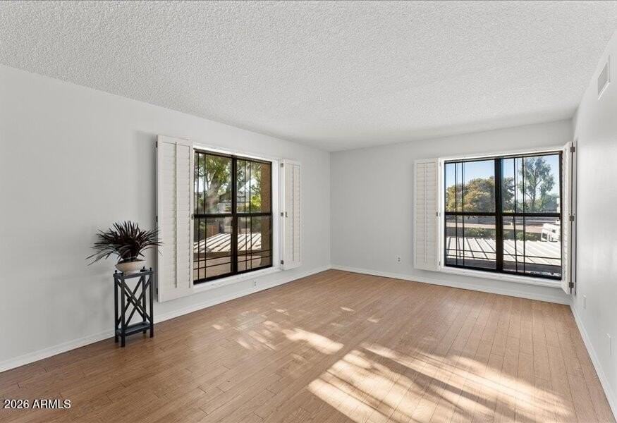 5122 N 31st Way #227 - Photo 6 of 36