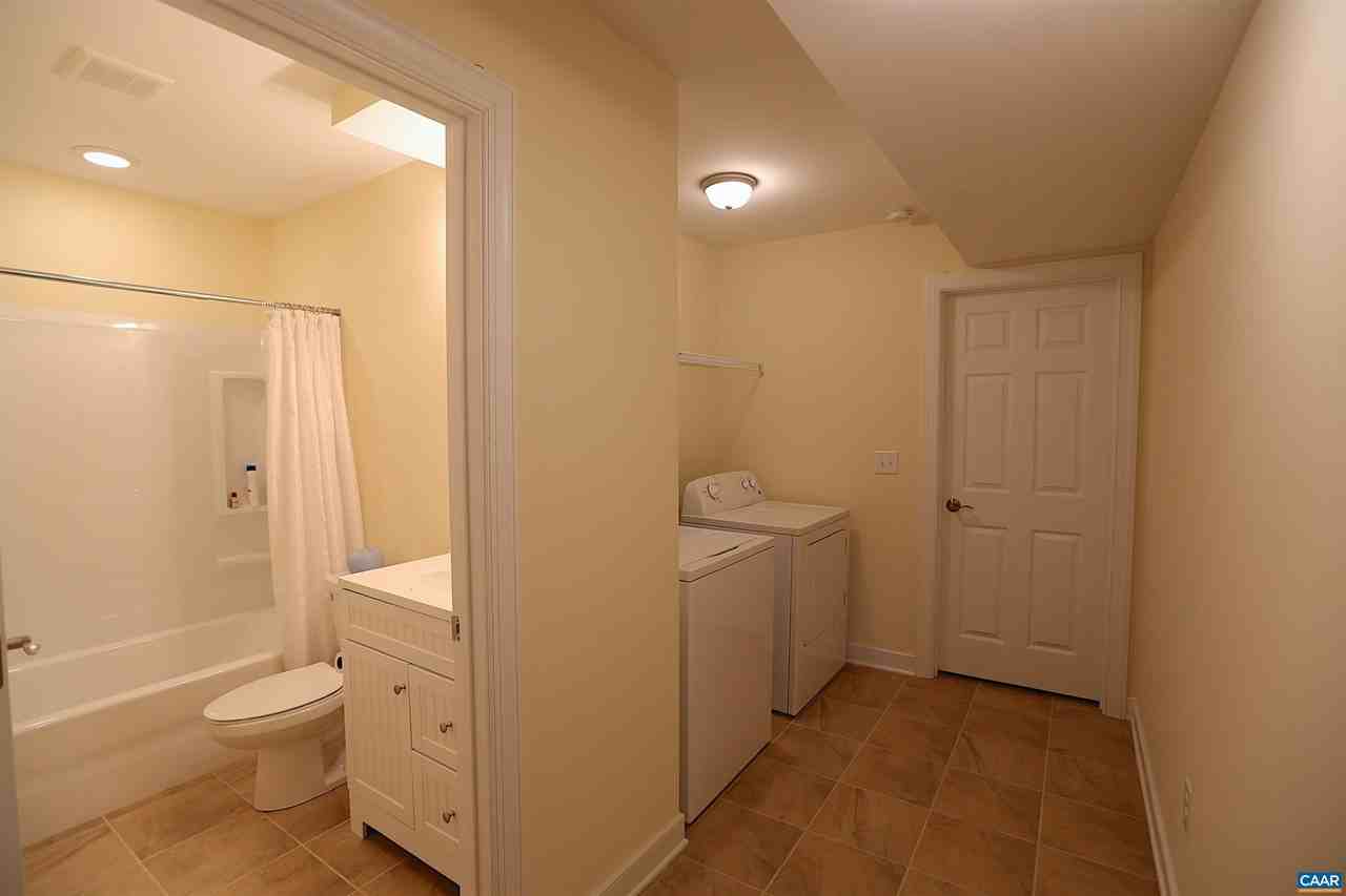 108 Blincoe Ln #B - Photo 5 of 7