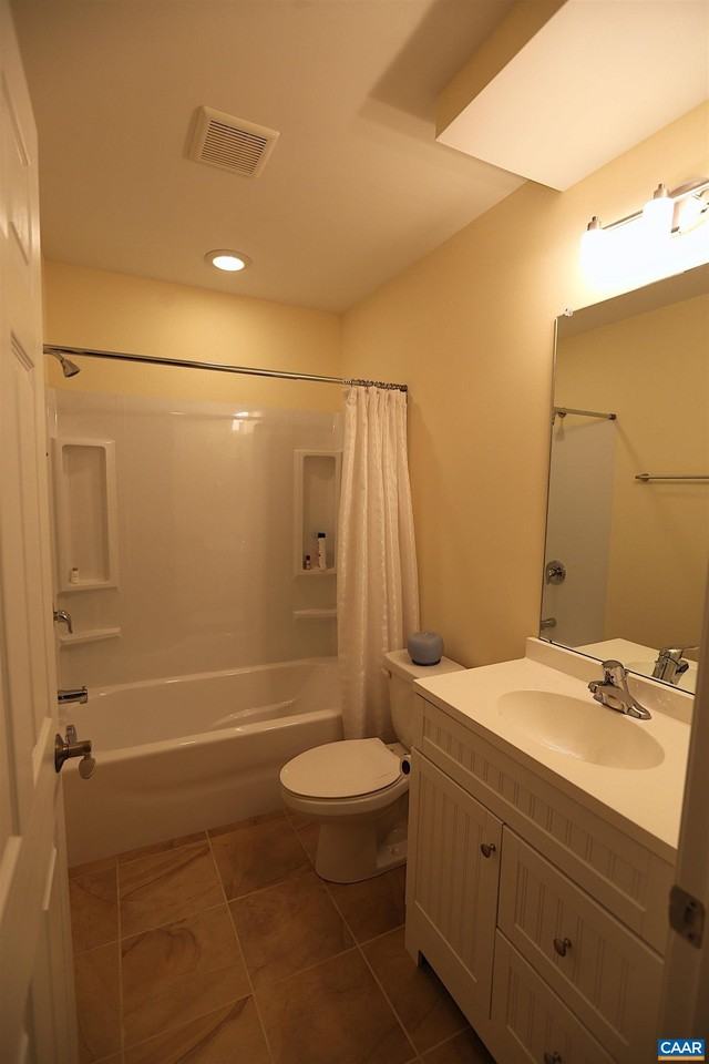 108 Blincoe Ln #B - Photo 6 of 7