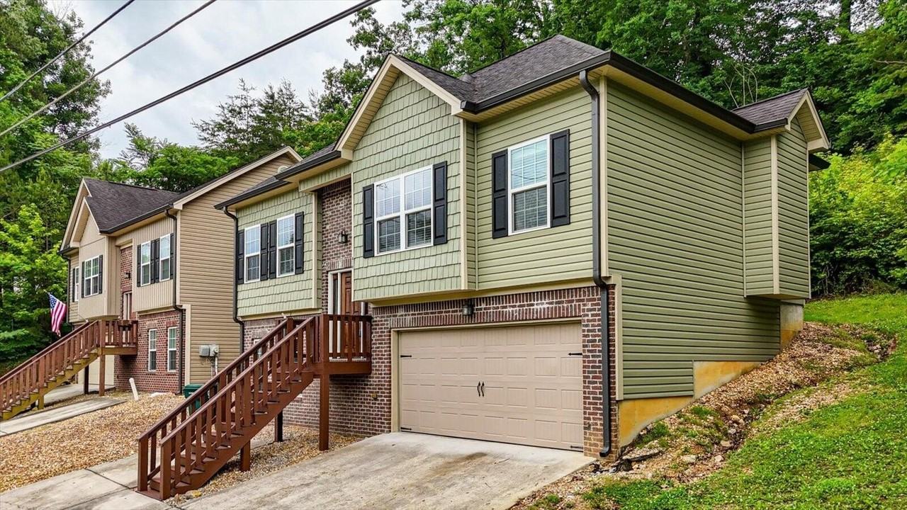816 Altamont Rd - Photo 4 of 37