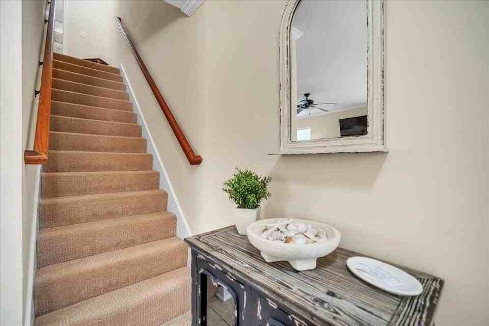 1321 Cassidy Ct #A - Photo 6 of 10