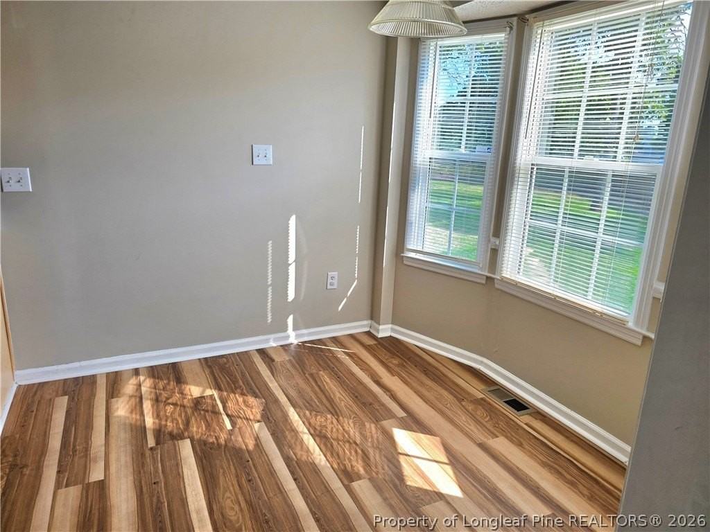 108 Laura Ln - Photo 6 of 24