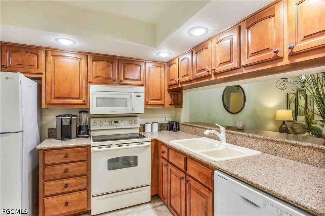 15126 Parkside Dr #104 - Photo 7 of 46