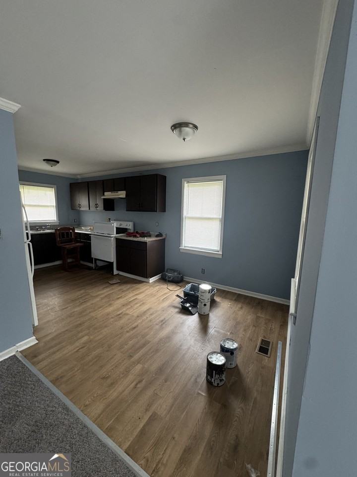 2117 Knightsbridge Rd - Photo 3 of 8