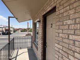 featured image of 8507 Alameda Ave #3