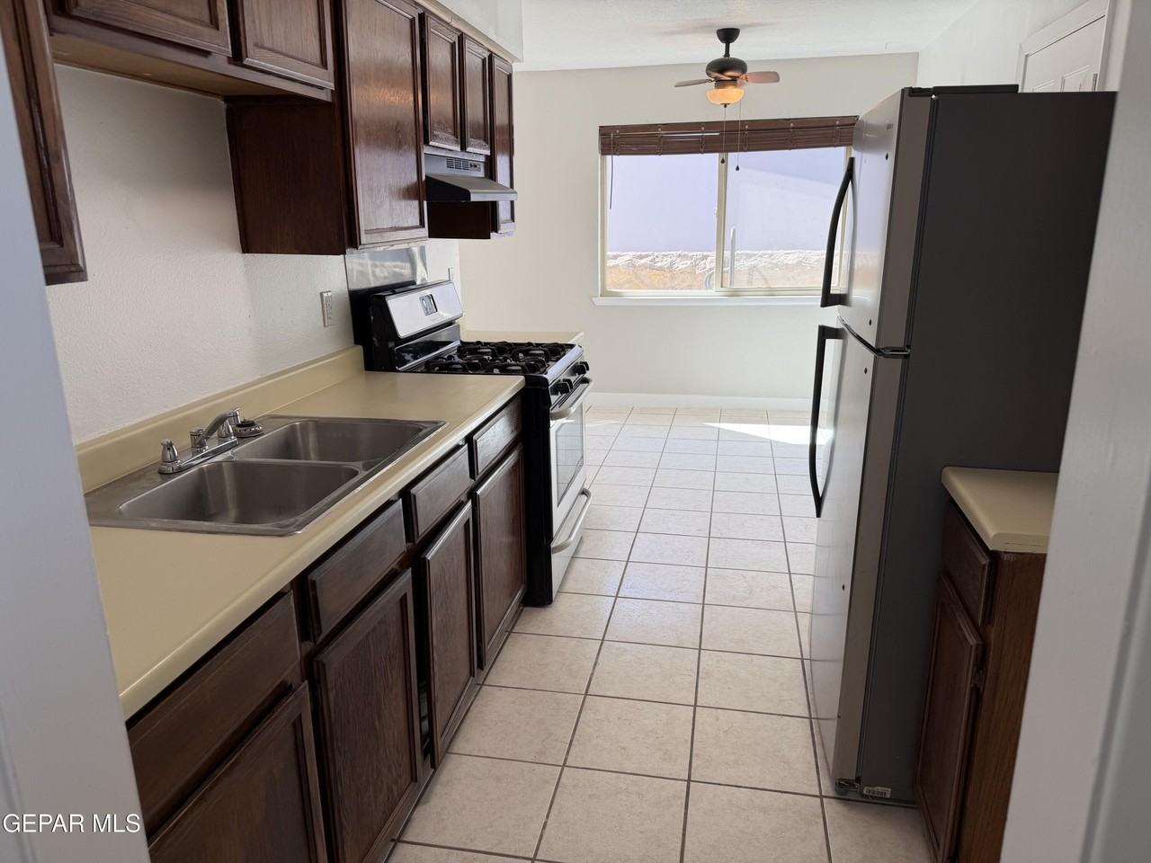 10429 Persephone Dr - Photo 6 of 23