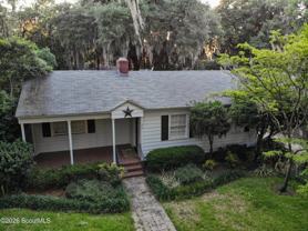 1207 Pine Ave - Photo 1 of 1