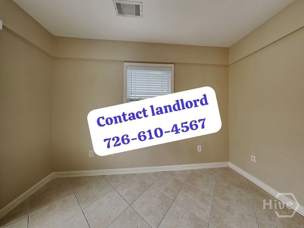 128 Heartstone Cir - Photo 3 of 10