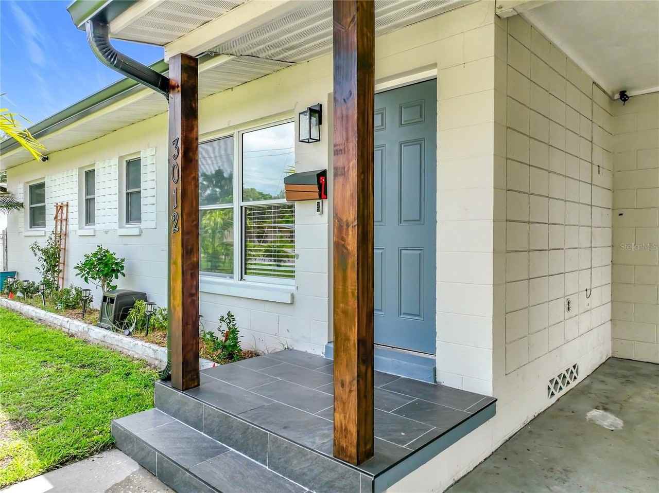 3012 Rogan Rd - Photo 3 of 36