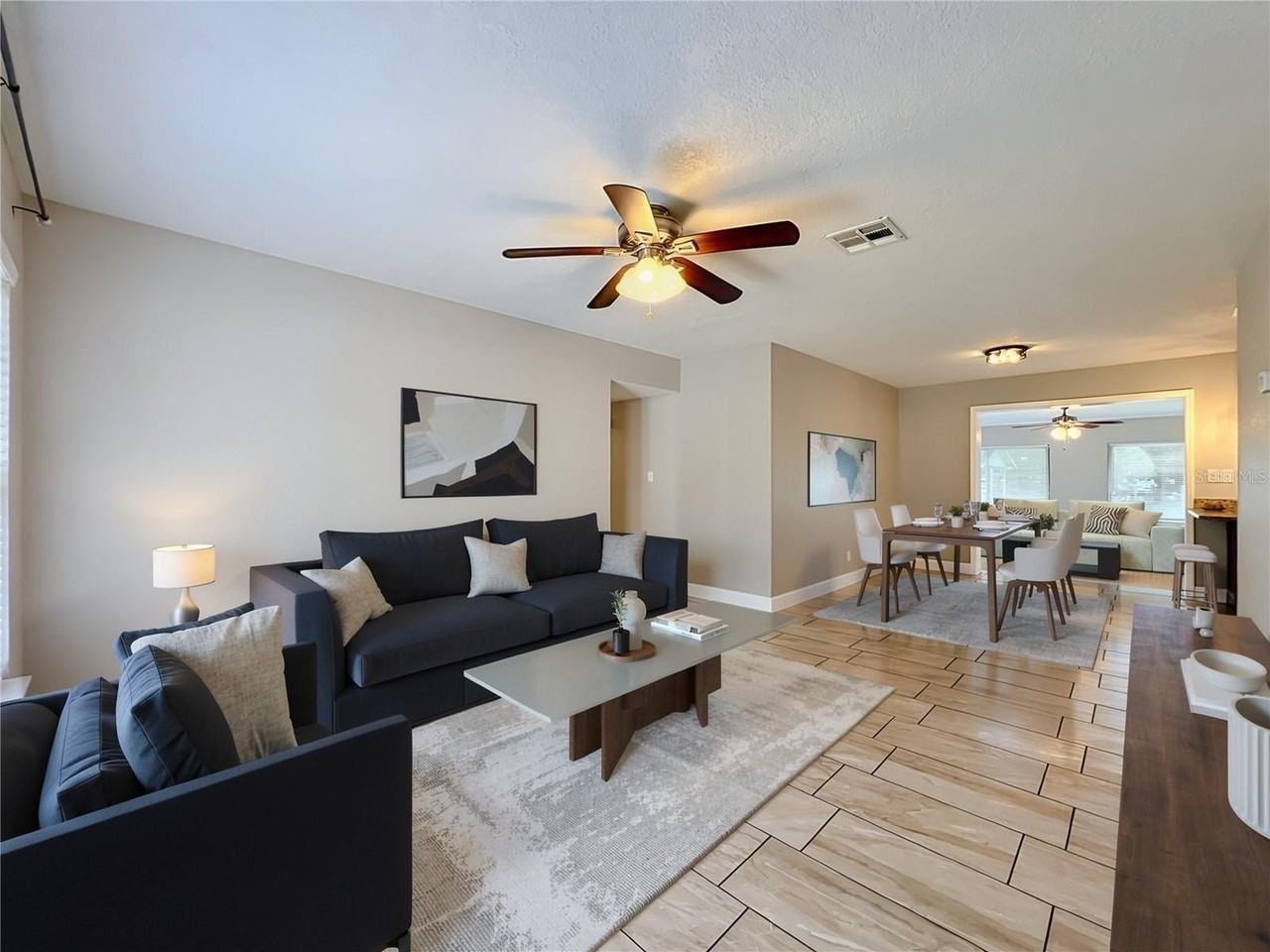 3012 Rogan Rd - Photo 4 of 36