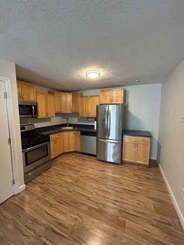 3 Kenmar Dr #16 - Photo 2 of 7