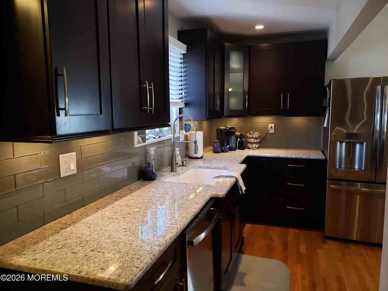 9 Winthrop Pl - Photo 5 of 28