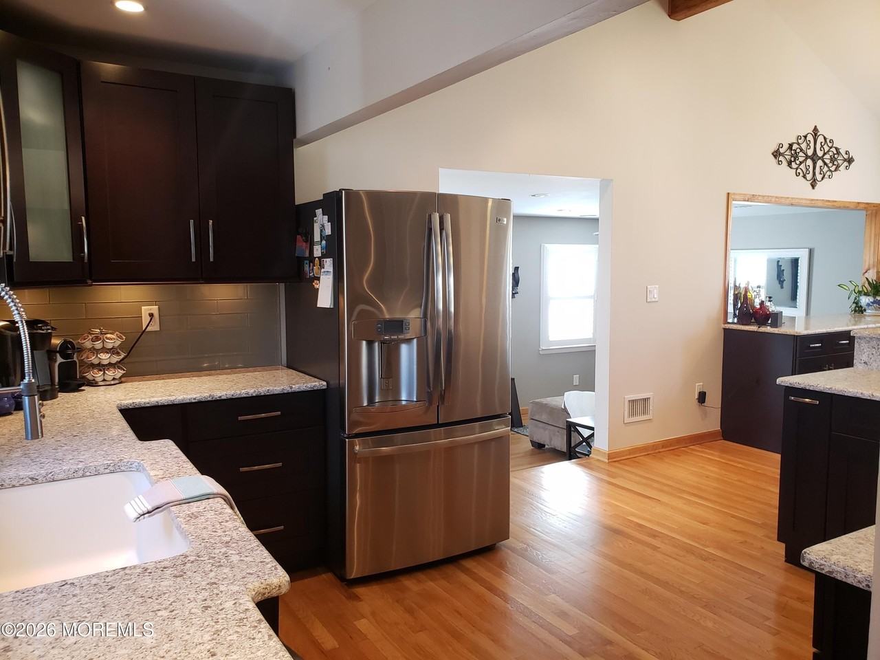 9 Winthrop Pl - Photo 6 of 28