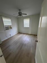 358 Tyler St - Photo 4 of 8