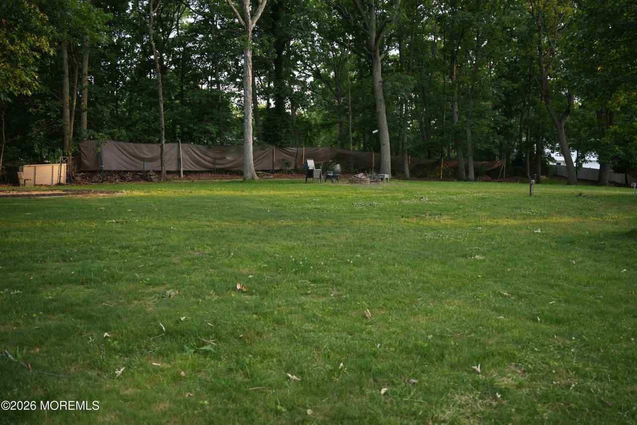 221 New Central Ave - Photo 5 of 10
