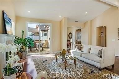 2113 Mathews Ave #A - Photo 4 of 23