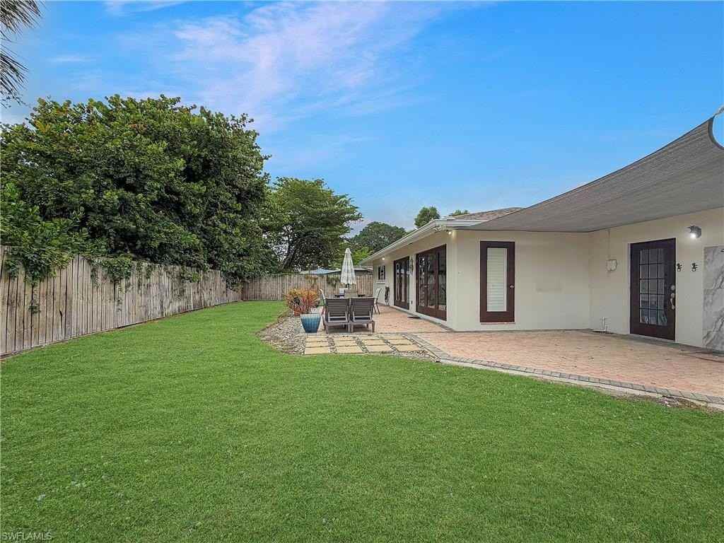 1265 Pompei Ln - Photo 3 of 17