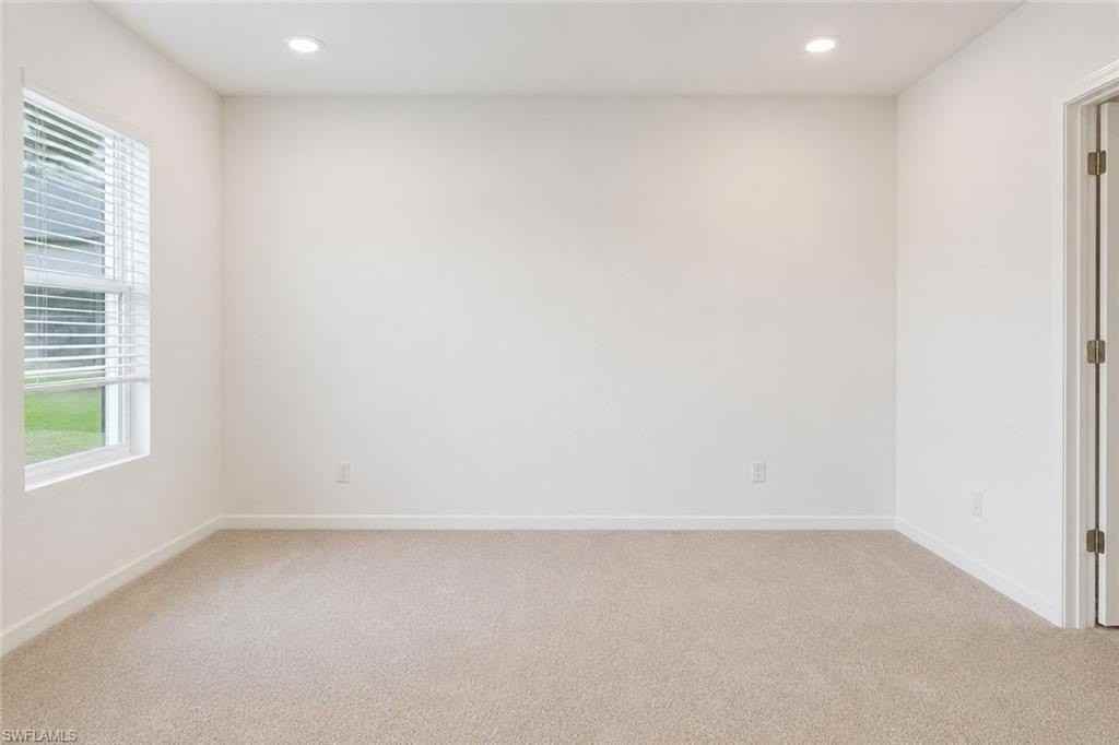 17167 Pompeii Way - Photo 4 of 9