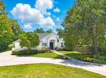 150A N Roscoe Blvd - Photo 1 of 1