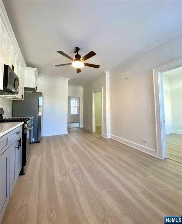 55 Spring St #2 - Photo 4 of 8