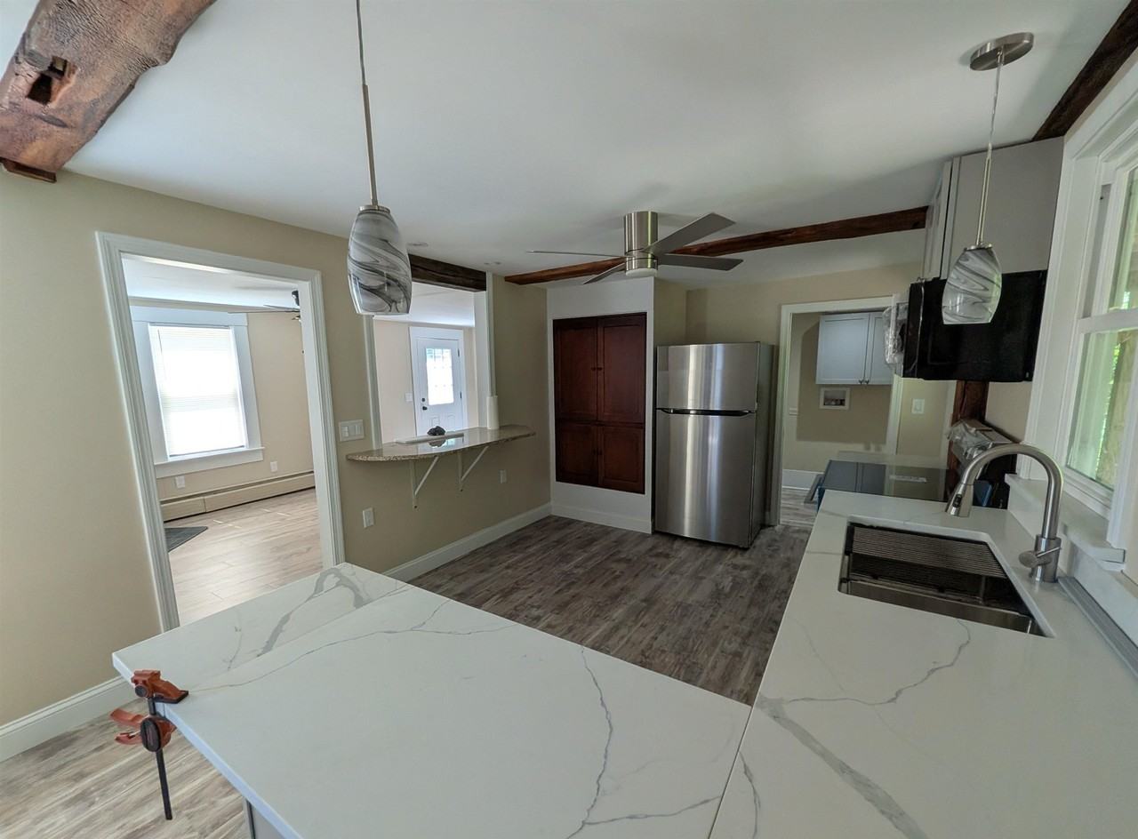 61 Island St #1 - Photo 7 of 23