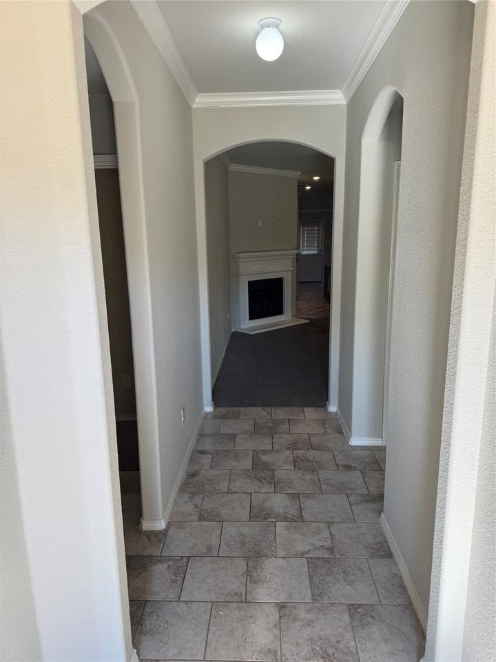 5856 Bindweed St - Photo 2 of 17