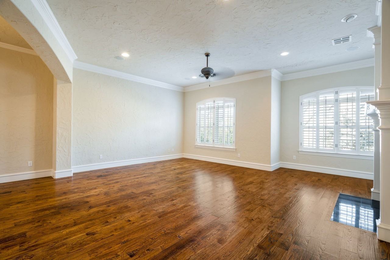 554 Rockingham Dr - Photo 5 of 34