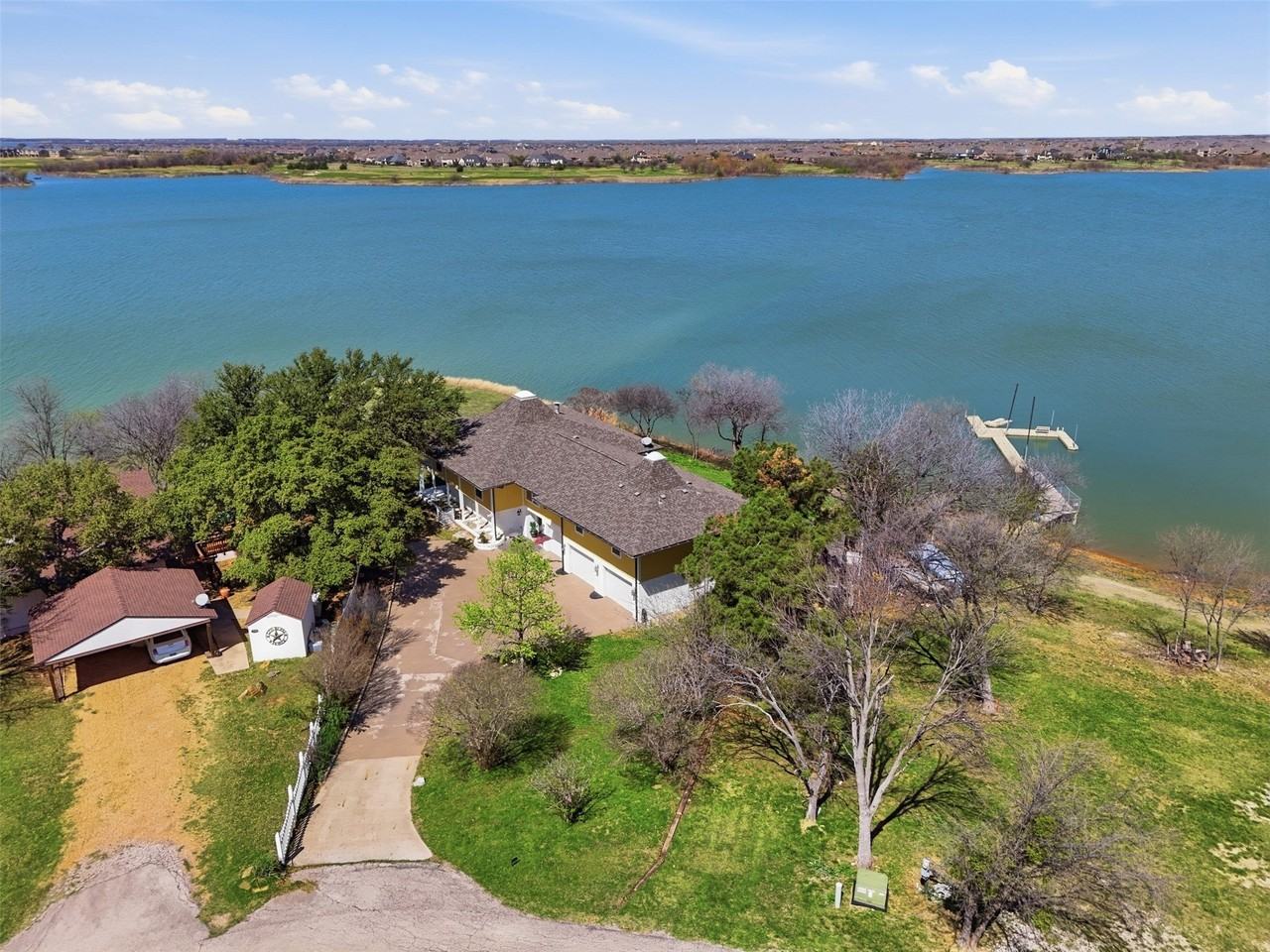 13280 Beach Club Rd - Photo 2 of 40