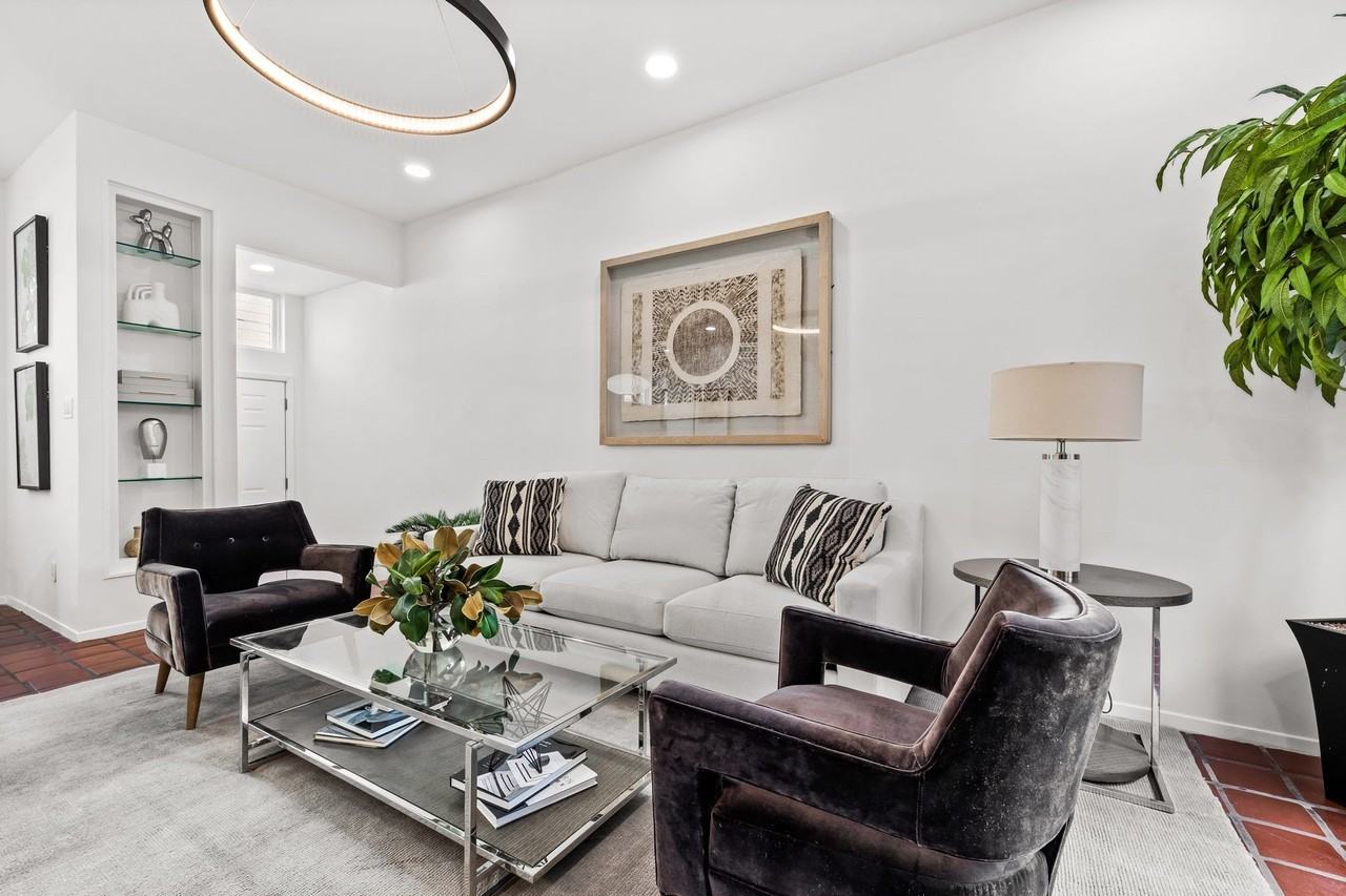 4006 Holland Ave #D - Photo 5 of 29