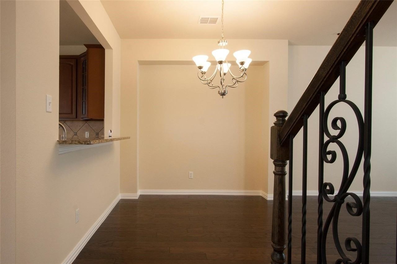 7825 Fox Horn Dr - Photo 5 of 25