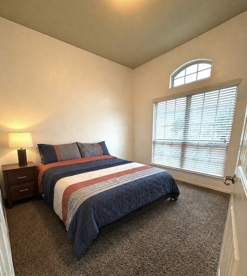 305 Rustic Oak Ln - Photo 6 of 18