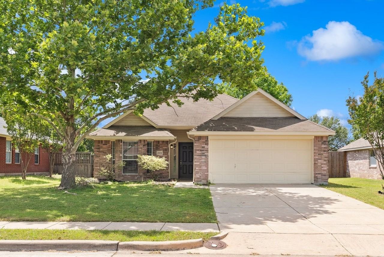 2809 Mitchell Ln