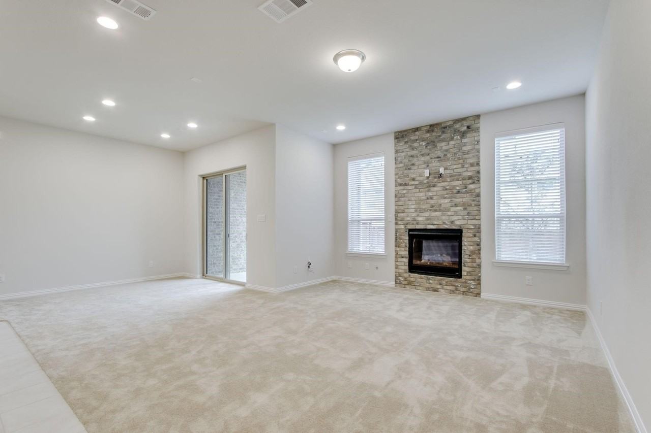 17713 Coralberry Dr - Photo 5 of 25