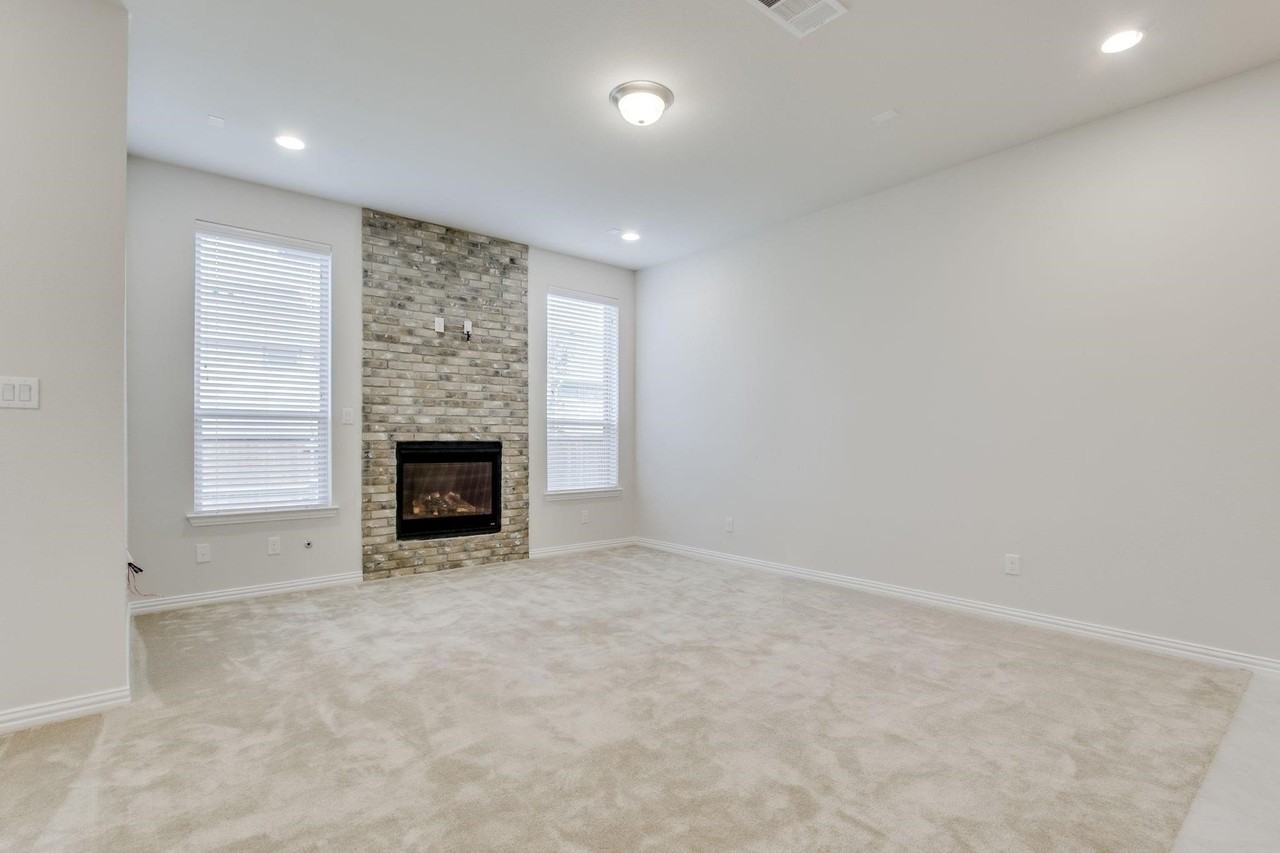 17713 Coralberry Dr - Photo 6 of 25
