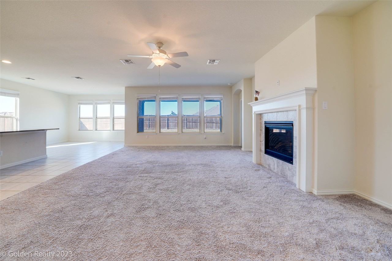 11182 Ortega St - Photo 6 of 33