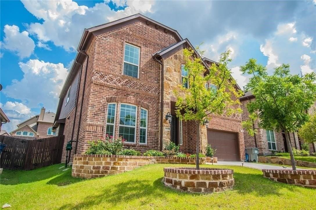 2440 Kingsgate Dr - Photo 2 of 22