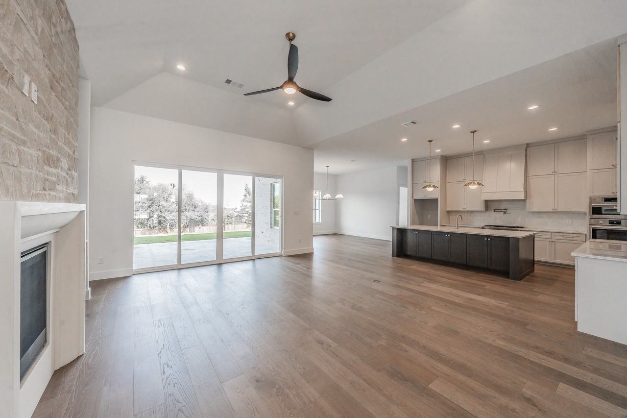 105 Bel Grand Rd - Photo 6 of 37