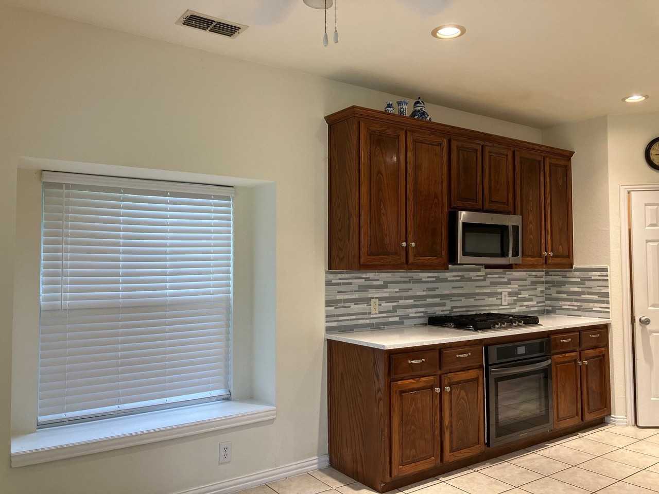 2616 Quail Hollow Dr - Photo 7 of 33
