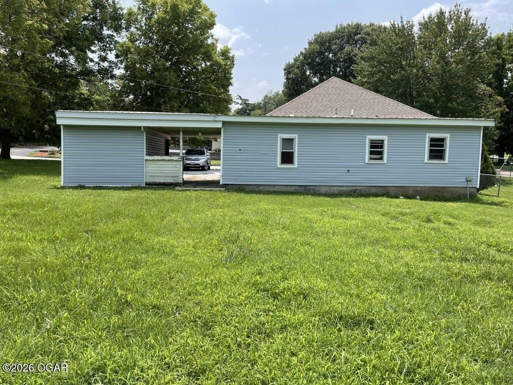 1417 Crow St - Photo 2 of 29