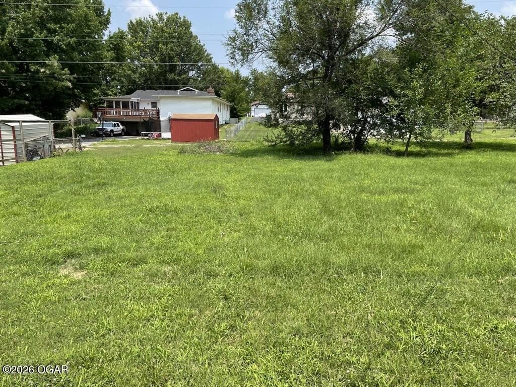 1417 Crow St - Photo 4 of 29