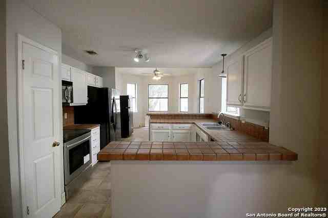13942 Chisom Creek St - Photo 6 of 25