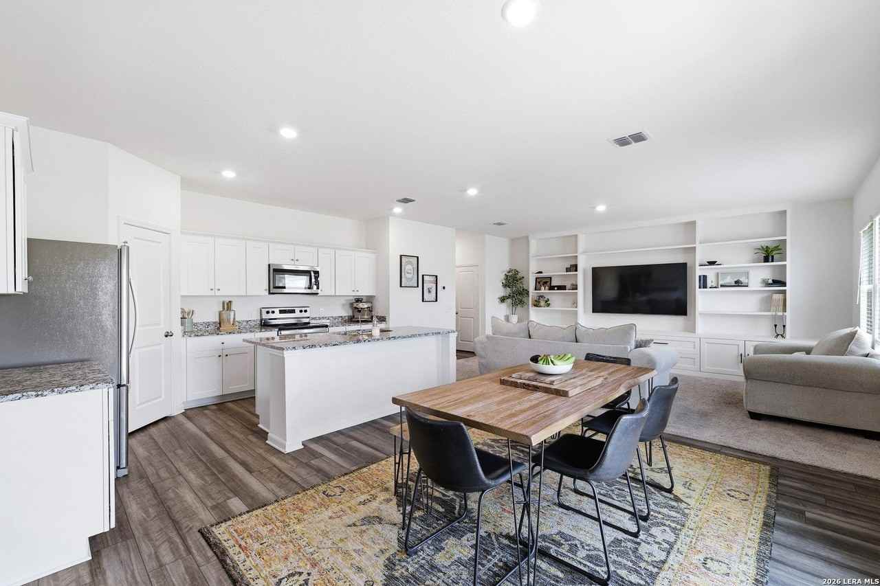 7726 Fern Holw - Photo 6 of 30
