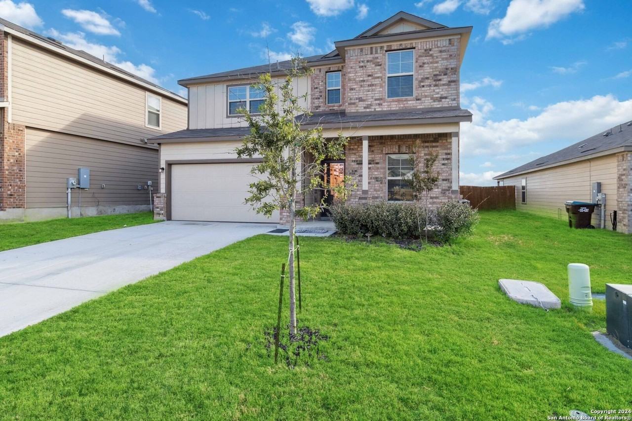 1033 Windflower - Photo 3 of 29